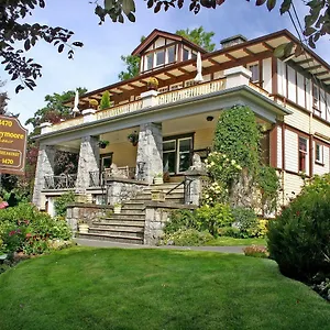 Abbeymoore Manor Bed & Breakfast